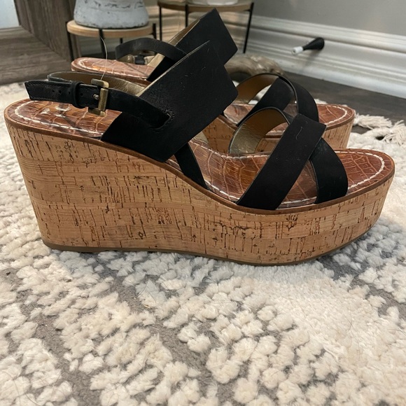 Sam Edelman Black Leather Strappy Sandals - size 10.5 - Picture 2 of 5